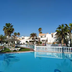 Puerta Del Sol Apartment