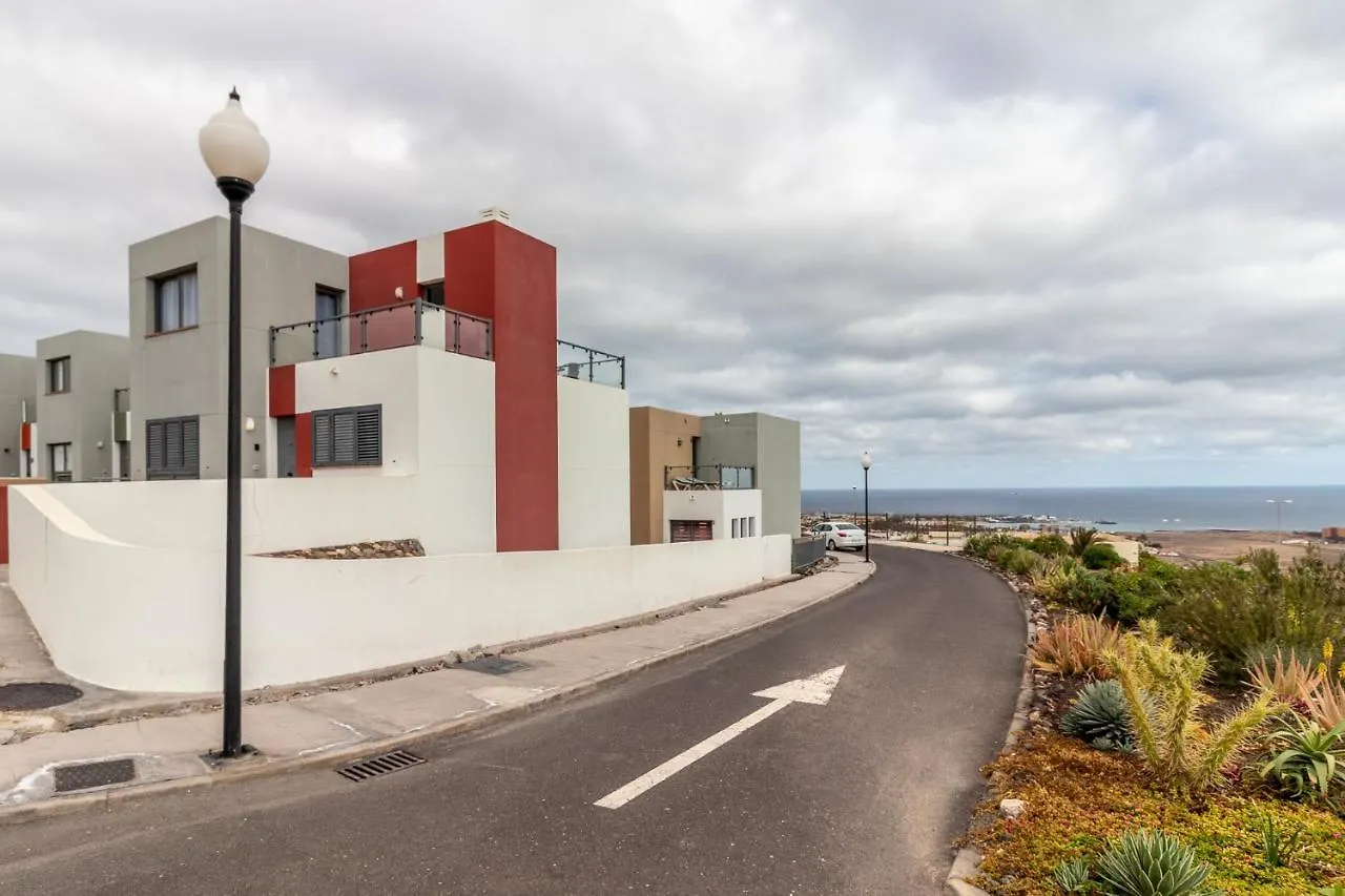 Flatguest Caleta De Fuste + Beach + Pool + Wifi Apartment Spain