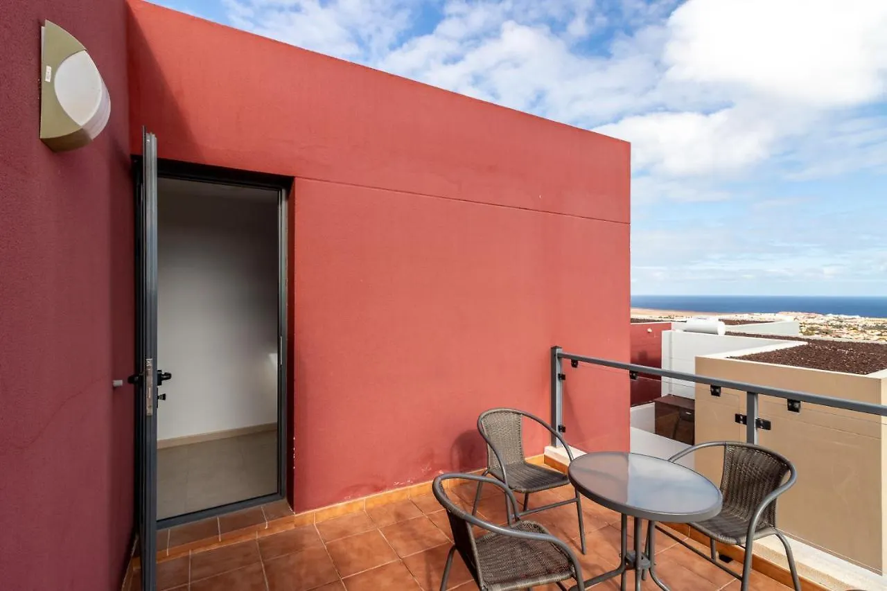 Flatguest Caleta De Fuste + Beach + Pool + Wifi Apartment 0*,  Spain