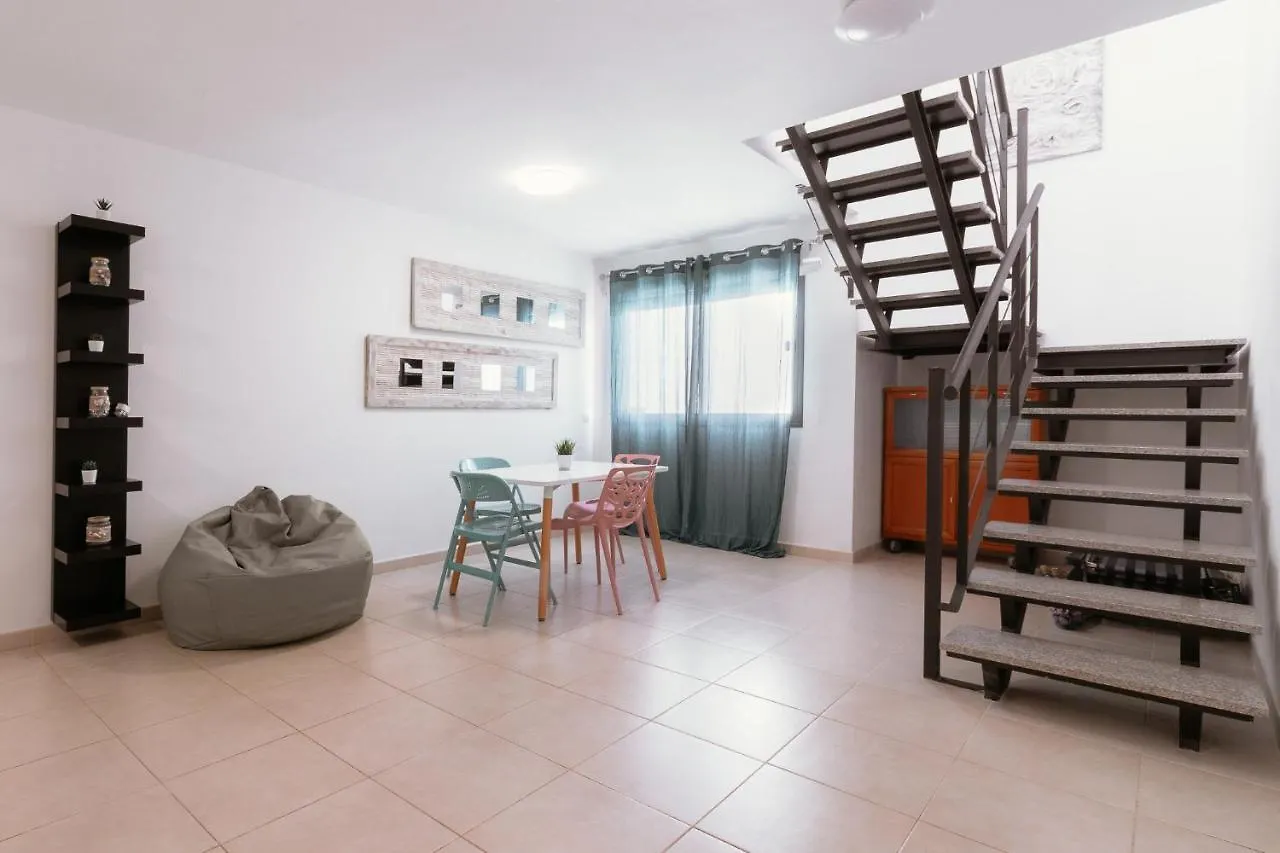 Flatguest Caleta De Fuste + Beach + Pool + Wifi Apartment
